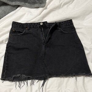 Zara Black Frayed Hem Denim Mini Skirt - Women